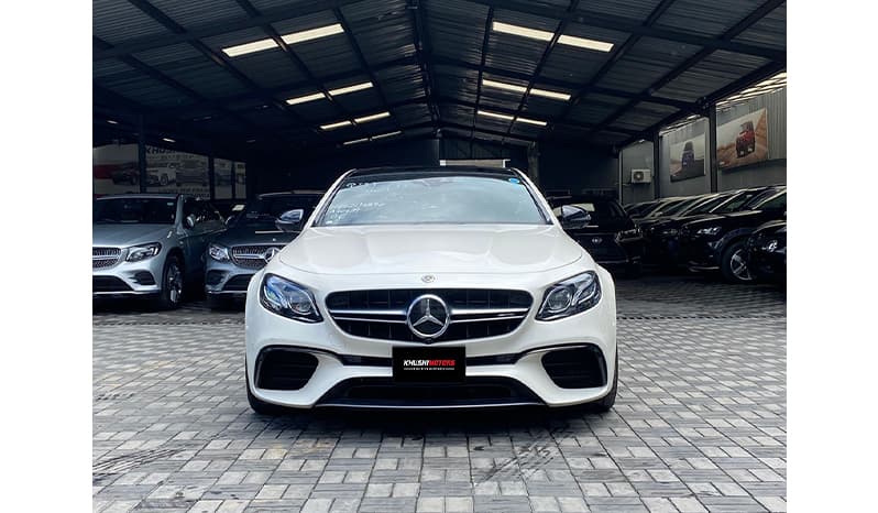 2017 Mercedes-Benz E63 S image-1