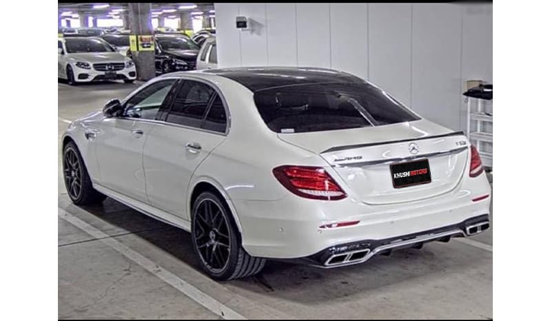 2017 Mercedes-Benz E63 S image-3