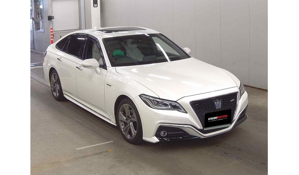2018 Toyota Crown RS image-7