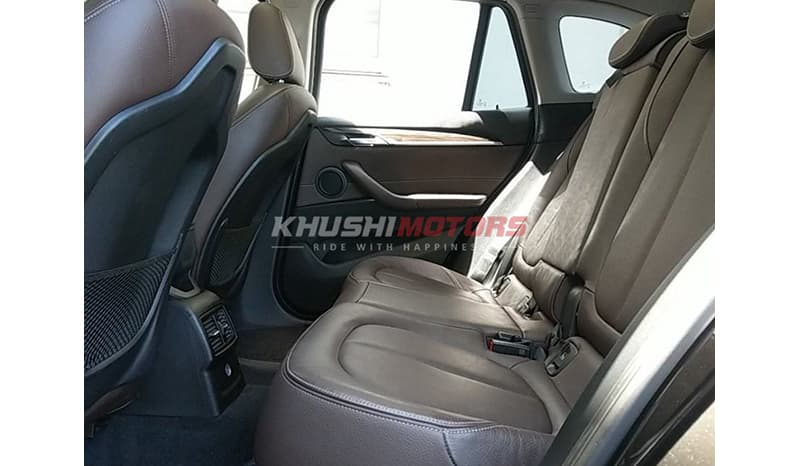 2017 Bmw X1 image-4