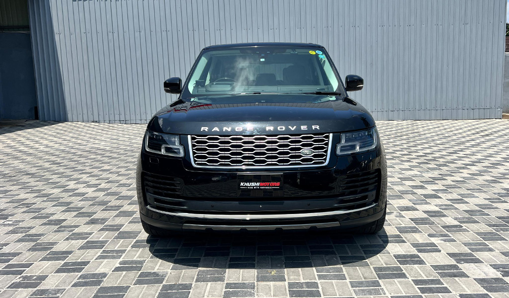 2018 Land Rover Range Rover Vogue image-8