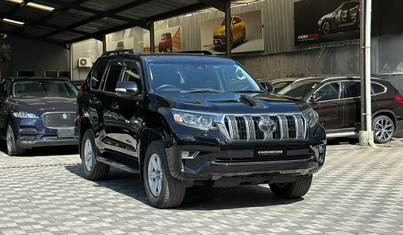 2018 Toyota Land Cruiser Prado image-1