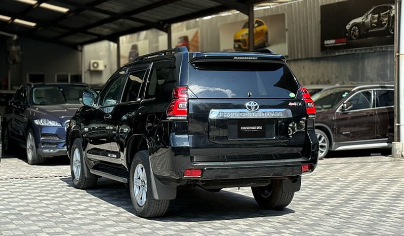 2018 Toyota Land Cruiser Prado image-9
