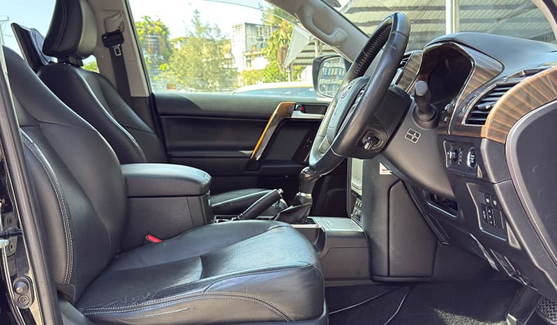 2018 Toyota Land Cruiser Prado image-13