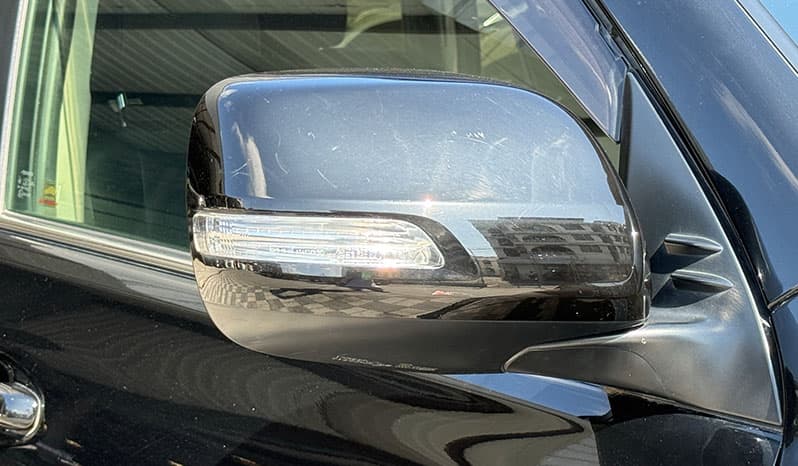 2018 Toyota Land Cruiser Prado image-18