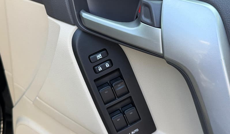 2018 Toyota Land Cruiser Prado image-7