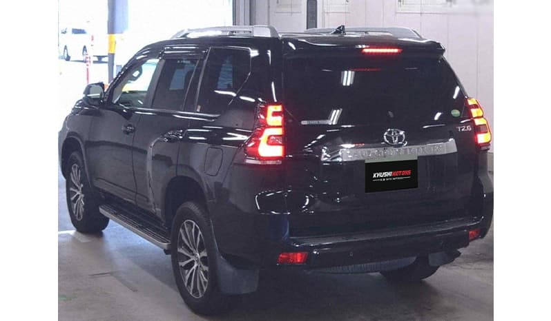 2018 Toyota Land Cruiser Prado image-3