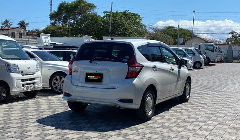 2017 Nissan Note image-12