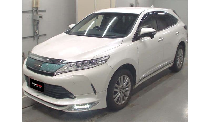 2017 Toyota Harrier image-2