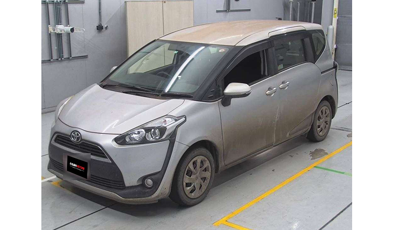2017 Toyota Sienta image-6