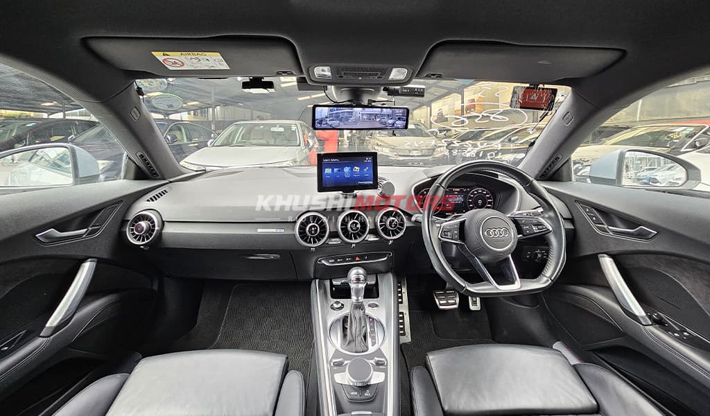 2017 Audi Tt image-14