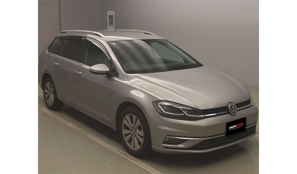 2018 Volkswagen Golf image-1