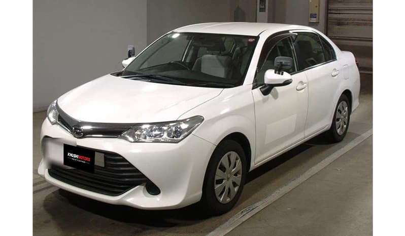 2017 Toyota Corolla Axio image-7