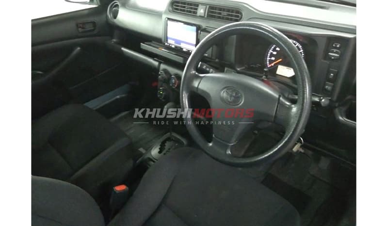 2017 Toyota Probox image-3