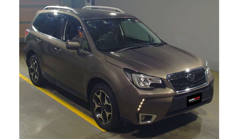 2017 Subaru Forester image-1