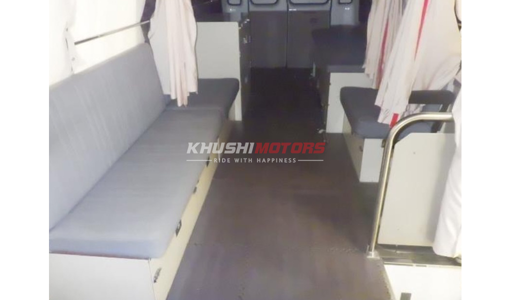 1995 Toyota Toyota Coaster image-5