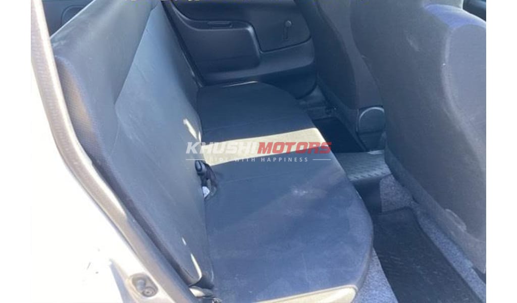 2018 Toyota Succeed image-3