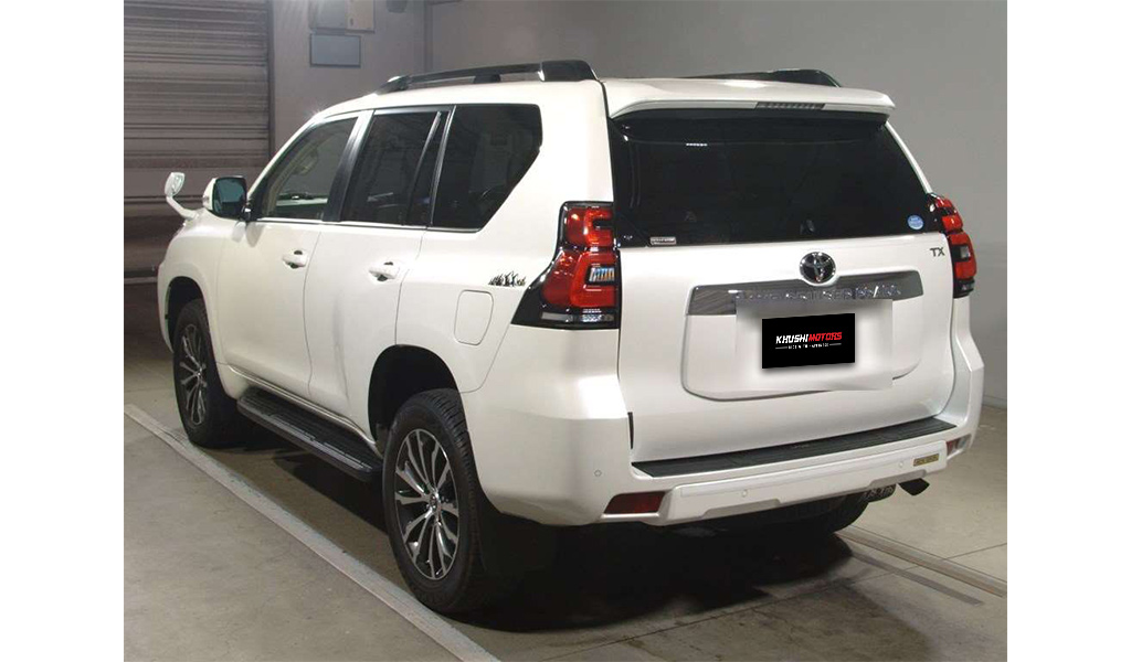 2018 Toyota Land Cruiser Prado image-6
