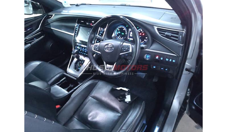 2018 Toyota Harrier image-5