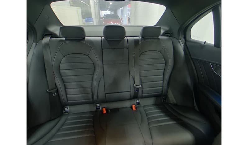2018 Mercedes-Benz C200 image-7