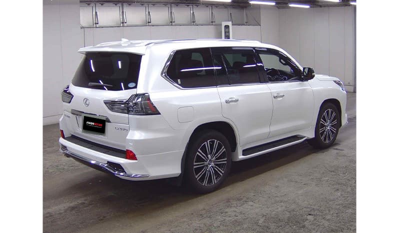 2019 Lexus Lx 570 image-4