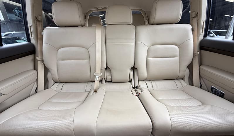 2019 Toyota Land Cruiser image-15