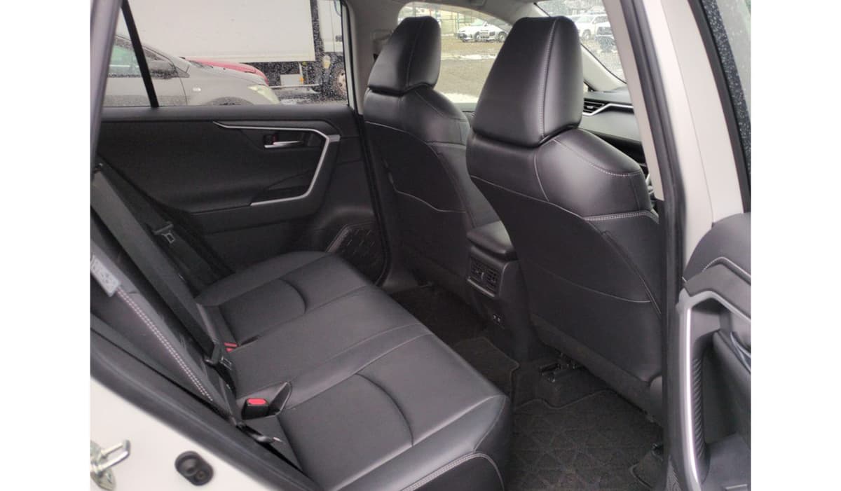 2021 Toyota RAV-4 G image-5
