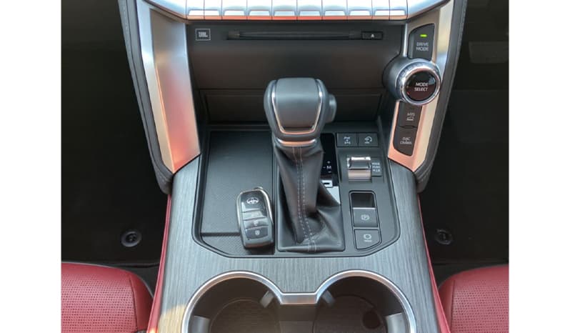 2022 Toyota Land Cruiser image-8