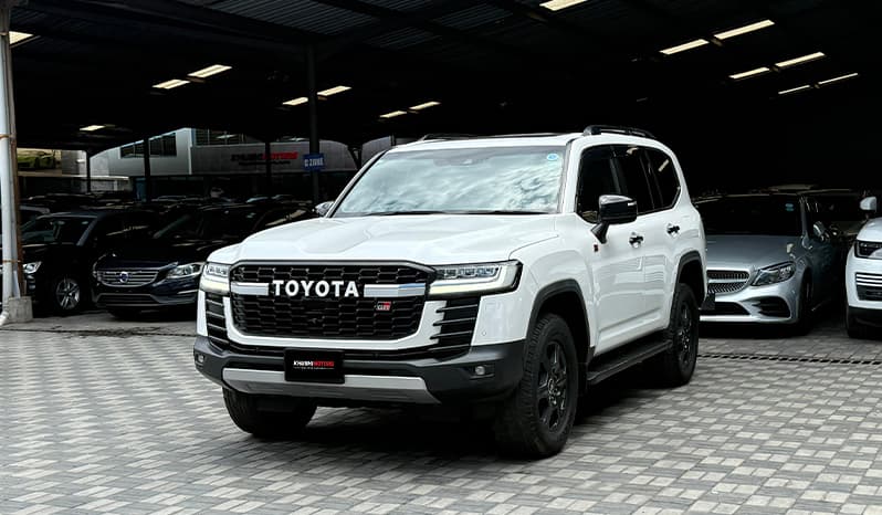 2022 Toyota Land Cruiser image-11
