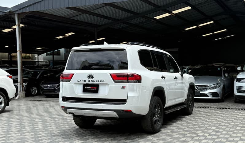 2022 Toyota Land Cruiser image-14