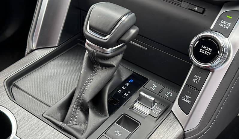 2022 Toyota Land Cruiser image-19
