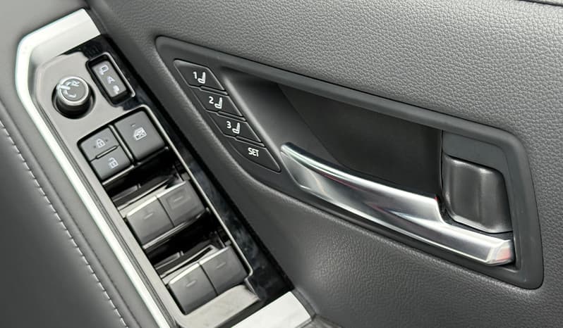 2022 Toyota Land Cruiser image-20