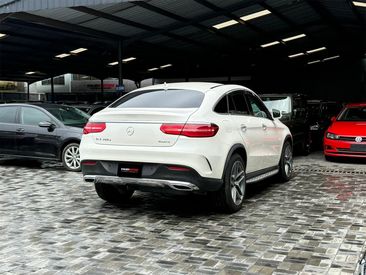 2018 Mercedes-Benz Gle350d image-13