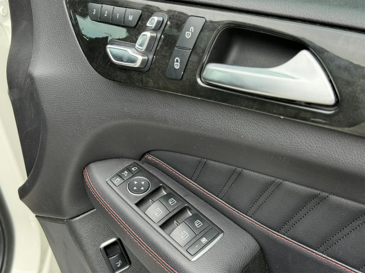 2018 Mercedes-Benz Gle350d image-17