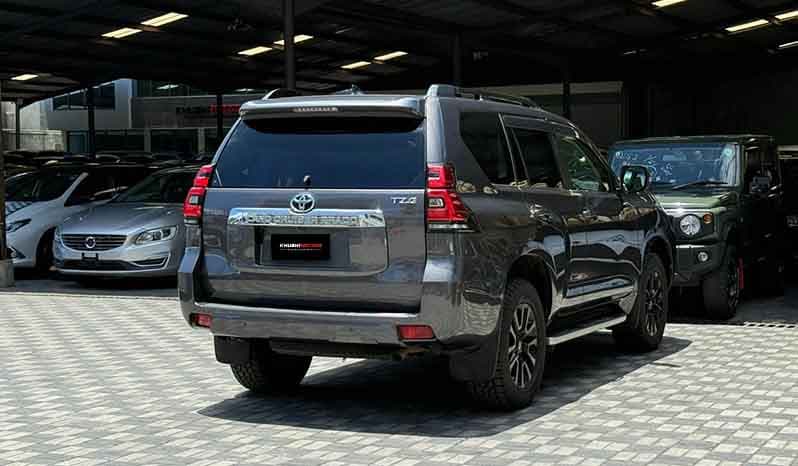 2018 Toyota Land Cruiser Prado image-11