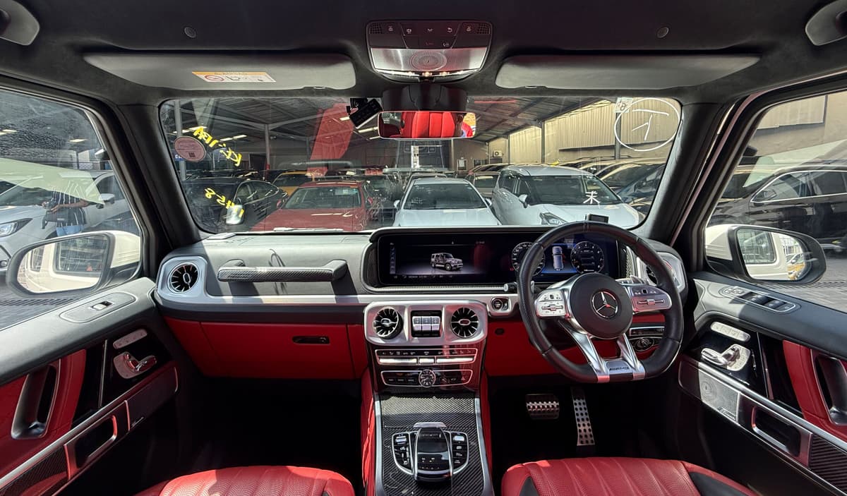 2019 Mercedes-Benz G63 image-19