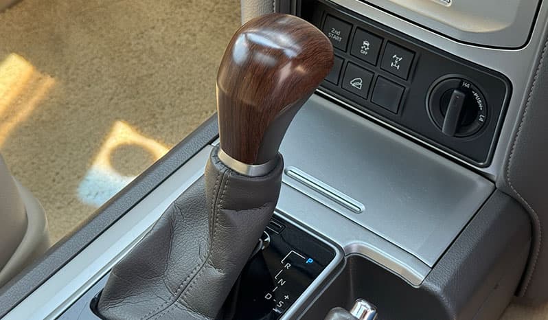 2018 Toyota Land Cruiser Prado image-14