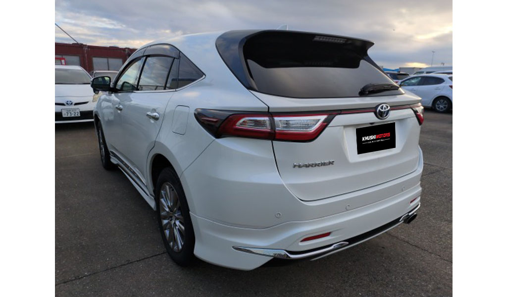 2018 Toyota Harrier image-3