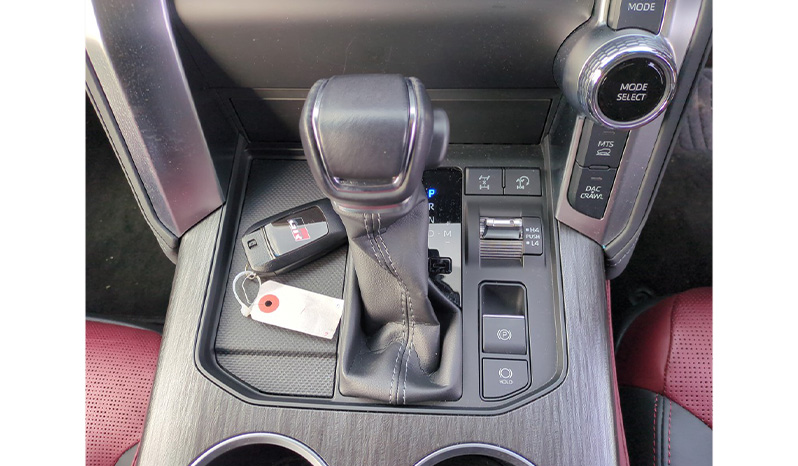 2021 Toyota Land Cruiser image-8