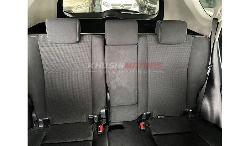 2016 Toyota RAV4 image-9