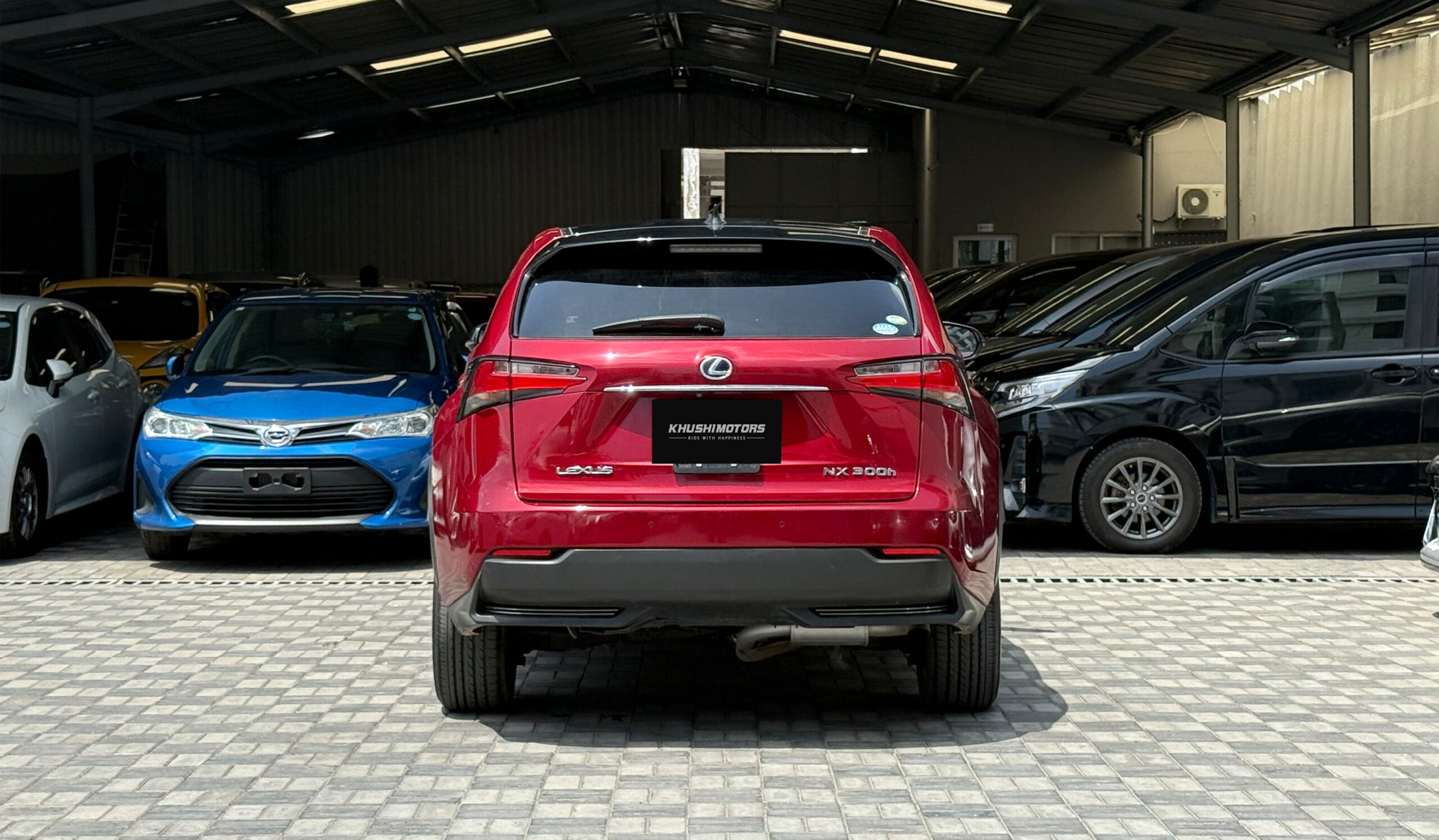 2015 Lexus Nx300h image-5