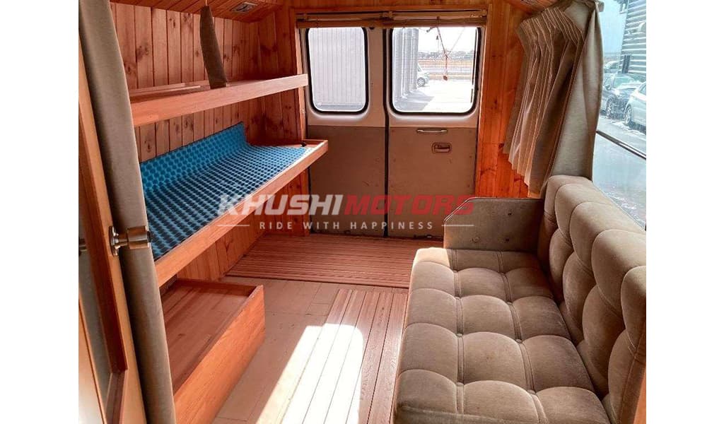 1993 Toyota Coaster image-8