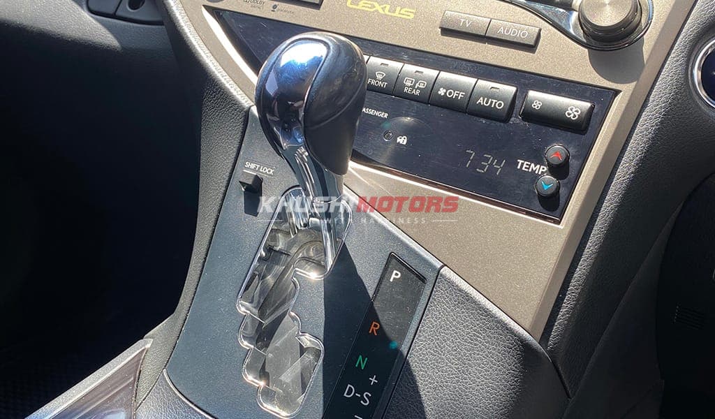 2014 Lexus Rx450h image-5