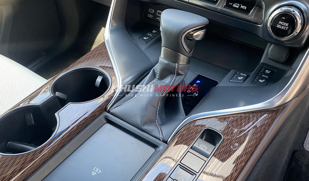 2023 Lexus Lx500d image-3