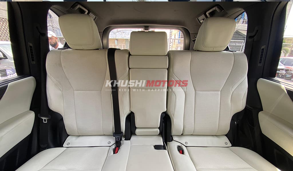 2023 Lexus Lx500d image-5