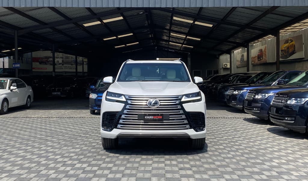 2023 Lexus Lx500d image-15