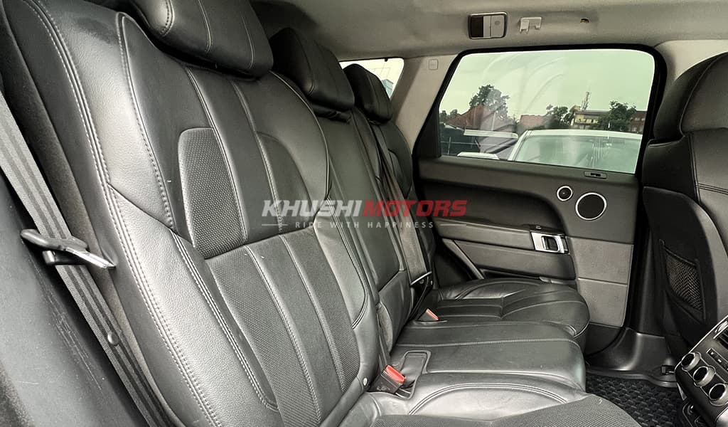 2014 Land Rover Range Rover Sport image-11