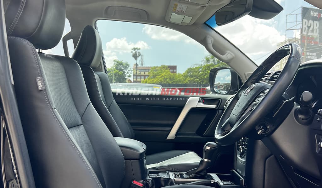 2022 Toyota Land Cruiser Prado image-8