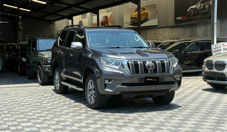 2019 Toyota Land Cruiser Prado image-1