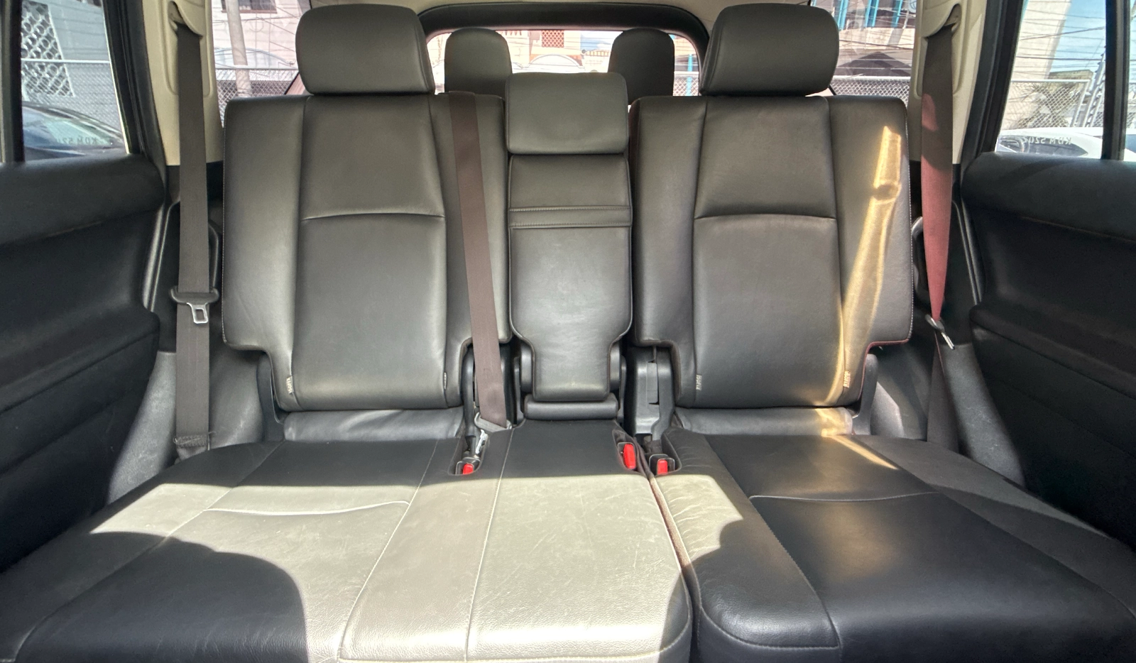 2016 Toyota Land Cruiser Prado image-12
